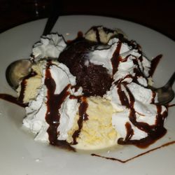 The Green Lantern Cafe - Chocolate Lava Cake