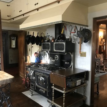 Alaska Heritage House - Incredible kitchen, Alaska Heritage House, July 2019 - Bed & Breakfast Near Me - Fairbanks, Alaska Alaska Heritage House - Incredible kitchen, Alaska Heritage House, July 2019 - Bed & Breakfast Near Me - Fairbanks, Alaska