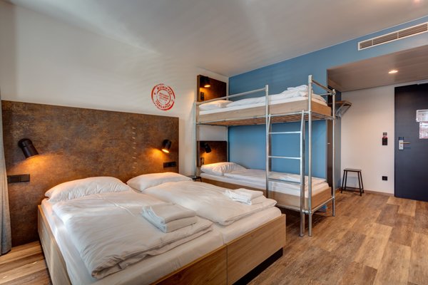 MEININGER Hotel Berlin Tiergarten by null