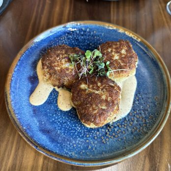 City Cellars HTX - Crab cakes - New American Near Me - Houston, Texas