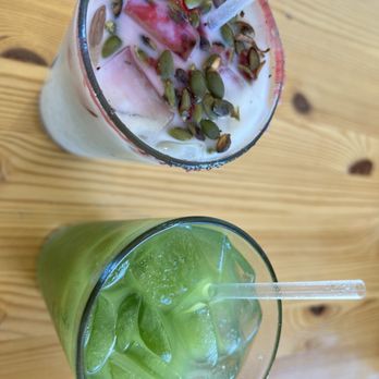 Moles La Tia - Horchata and aguas frescas - Mexican Near Me - Los Angeles, California