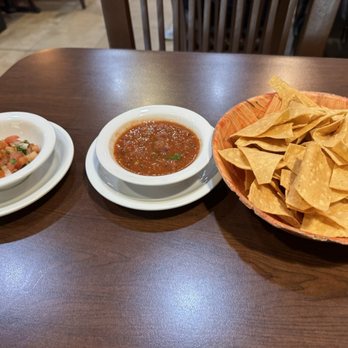 Casa Barreto - Chips and salsa - Mexican Near Me - Fontana, California Casa Barreto - Chips and salsa - Mexican Near Me - Fontana, California