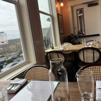 Chez Lafayette - Cajun/Creole Near Me - Tacoma, Washington