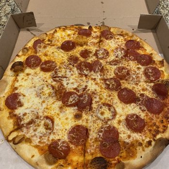 Napoli's Pizza & Restaurant | East Plano, TX - Large pepperoni pizza - Pizza Near Me - Plano, Texas