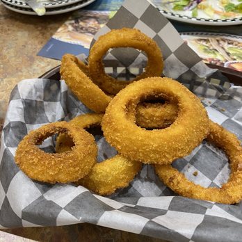 Black Bear Diner New Braunfels - Onion Rings (1580 cals.) (we started eating them before I thought of taking a picture) - Diners Near Me - New Braunfels, Texas