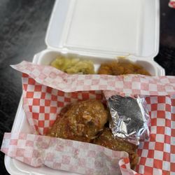 Scrumdiddlyumptious - Smothered Chicken