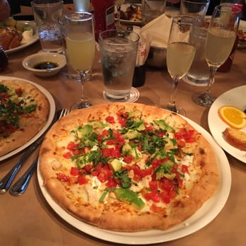 Taverna - California pizza - highly recommend - Italian Near Me - Dallas, Texas Taverna - California pizza - highly recommend - Italian Near Me - Dallas, Texas