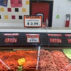 Lowe's Mercado - Denver - Wonderful selection to get ready for a barbecue