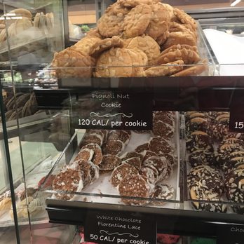 ACME Markets - Looks yummy - Grocery Near Me - Philadelphia, Pennsylvania