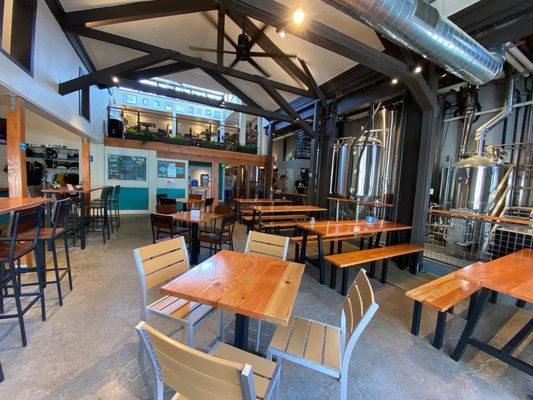 Side Gate Brewery & Beer Garden by null