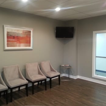 Millennium Periodontics - Park Ridge waiting room - Periodontists Near Me - Chicago, Illinois