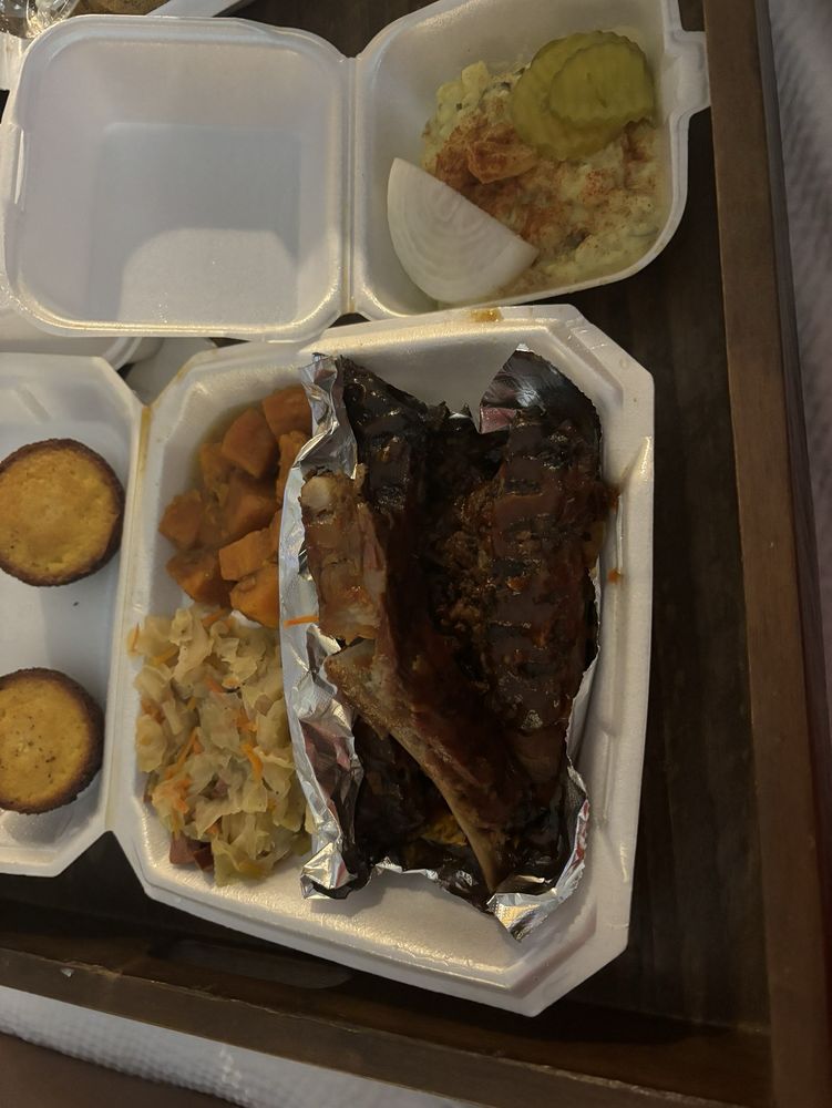 Shi Lee's BBQ and Soul Food