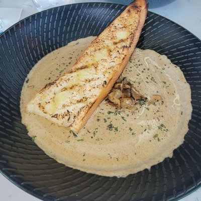 Laguna Pool House & Kitchen by null