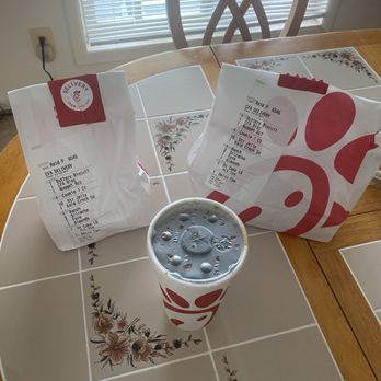 Chick-fil-A - Food was here in 15 minutes courteous of the Chick-fil-a suv . Hot and fresh ! - Fast Food Near Me - Cockeysville, Maryland Chick-fil-A - Food was here in 15 minutes courteous of the Chick-fil-a suv . Hot and fresh ! - Fast Food Near Me - Cockeysville, Maryland
