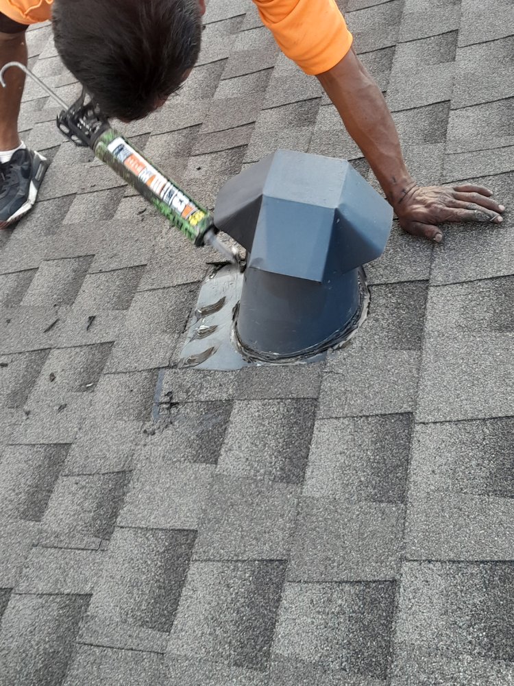 Slide of Esteban's Roofing & Construction