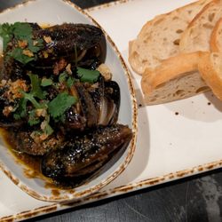 Broken Spirits-Anaheim - Mussels