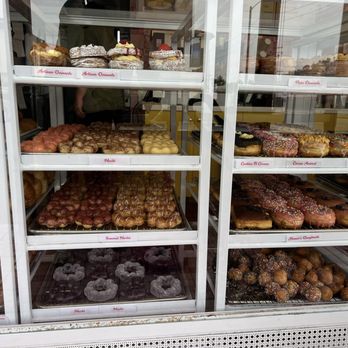 Friendly Donuts - Donuts Near Me - Orange, California Friendly Donuts - Donuts Near Me - Orange, California