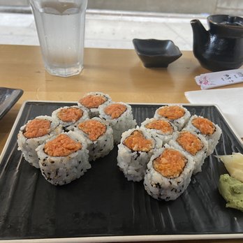 Ryo Sushi - Spicy Salmon Roll and Spicy Tuna Roll - Sushi Bars Near Me - Chicago, Illinois