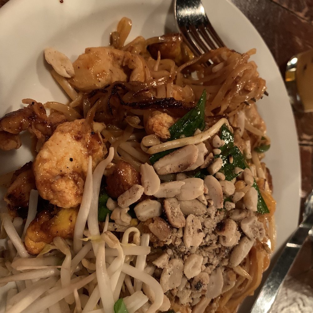AppeThai - Chicken Pad Thai - Thai Near Me - Brown Deer, Wisconsin AppeThai - Chicken Pad Thai - Thai Near Me - Brown Deer, Wisconsin
