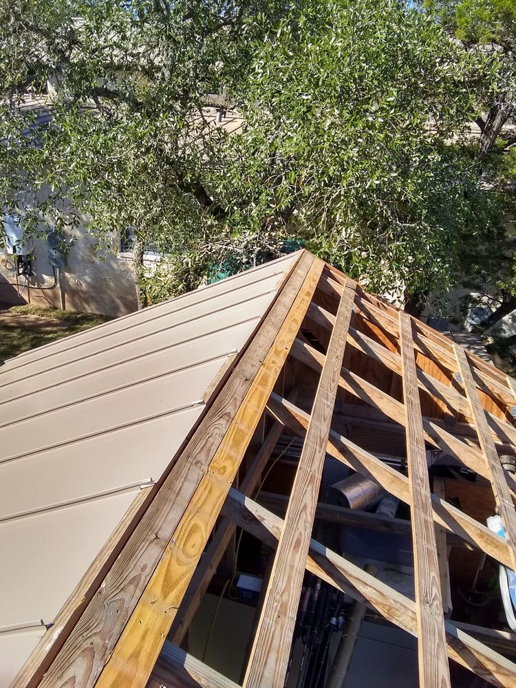 Slide of Camacho Roofing Construction