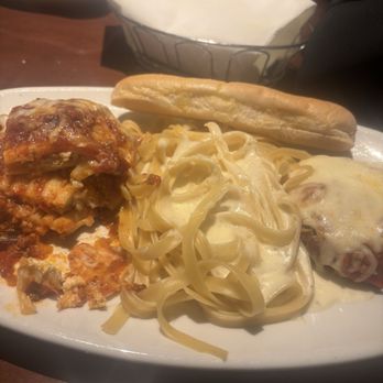 Olive Garden Italian Restaurant - Tour of Italy - Italian Near Me - Yonkers, New York Olive Garden Italian Restaurant - Tour of Italy - Italian Near Me - Yonkers, New York