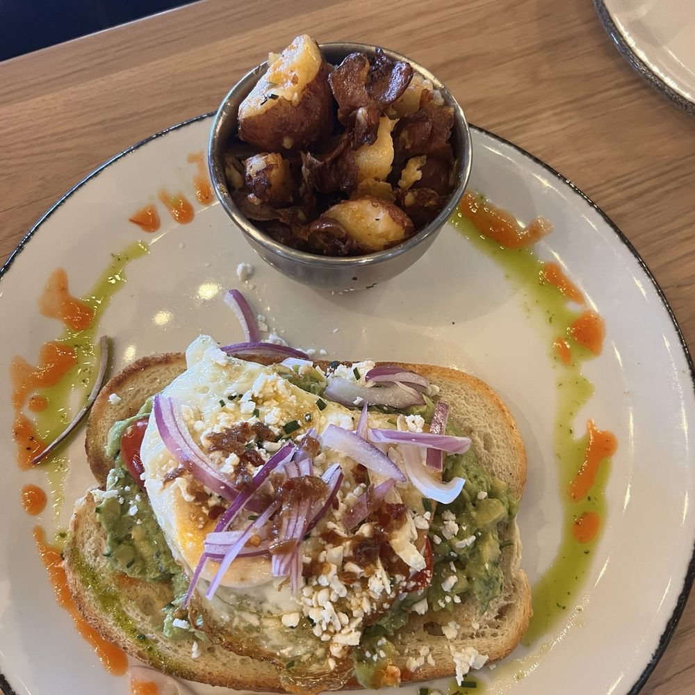 101 Craft Kitchen - Avocado toast - New American Near Me - Mason, Ohio 101 Craft Kitchen - Avocado toast - New American Near Me - Mason, Ohio