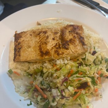 Wahoo's - Salmon Bowl - Seafood Near Me - Temecula, California