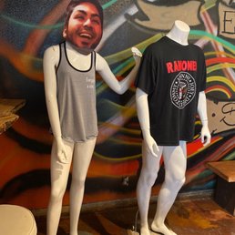 It's me! Mariooooo! It's me! Mariooooo!