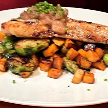 Harper's Table - Pork Chop - New American Near Me - Suffolk, Virginia