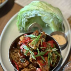 JOEY Uptown - Szechuan Chicken Lettuce Wraps