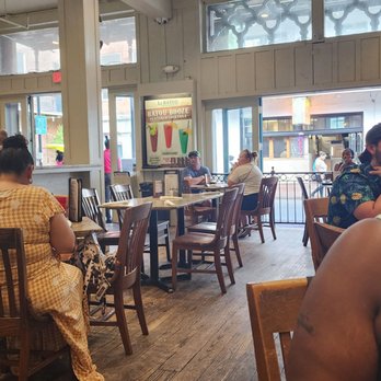 Le Bayou Restaurant & Oyster Bar - Nice ambiance - Cajun/Creole Near Me - New Orleans, Louisiana Le Bayou Restaurant & Oyster Bar - Nice ambiance - Cajun/Creole Near Me - New Orleans, Louisiana