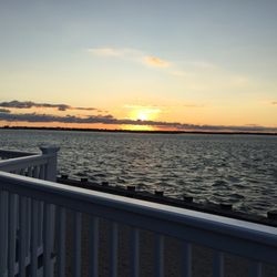 Avalon Yacht Club - Sunset at the Avalon Yacht Club