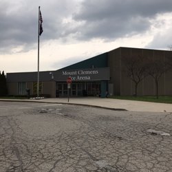 Mt Clemens Ice Arena & Fitness Center