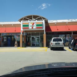 7-Eleven - Store front