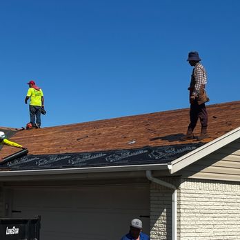 VH1 Roofing - VH1 Roofers installing a new roof in Tulsa, Oklahoma. - Roofing Near Me - Tulsa, Oklahoma VH1 Roofing - VH1 Roofers installing a new roof in Tulsa, Oklahoma. - Roofing Near Me - Tulsa, Oklahoma