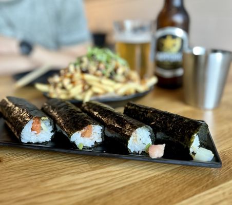 Kinjo Hand Roll Bar by null
