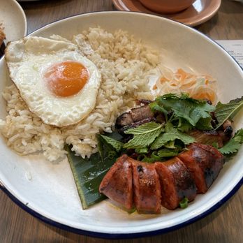 Kasama - Filipino Near Me - Chicago, Illinois