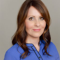 American Hearing + Audiology - Robyn Flammang, Hearing Instrument Specialist
