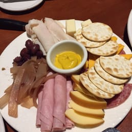 "Meat and cheese plate" with deli meat and mustard? Huh???? "Meat and cheese plate" with deli meat and mustard? Huh????