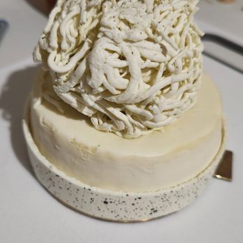 Sift Bake Shop - Vanilla mousse cake - Bakeries Near Me - Uncasville, Connecticut