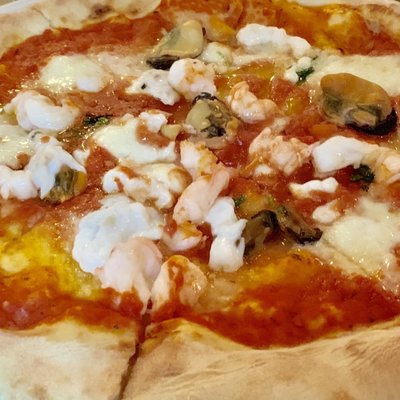 Pizza e Mozzarella Bar by null