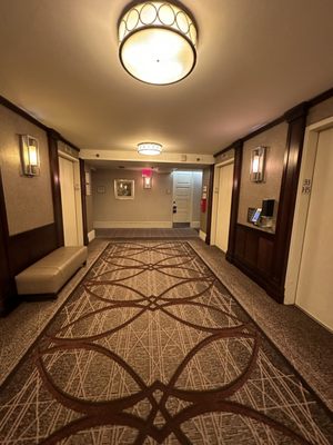 135 W 50th St by null
