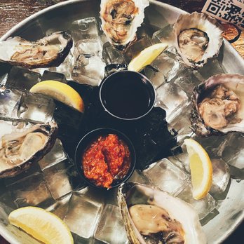 The Milton - Oysters - Irish Near Me - New York, New York