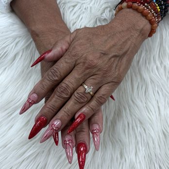 ULTRA Nail Spa - After Christmas look - Nail Salons Near Me - Stanton, California ULTRA Nail Spa - After Christmas look - Nail Salons Near Me - Stanton, California