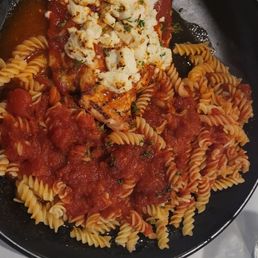 Chicken parmesan with goat chesse ans gluten-free pasta