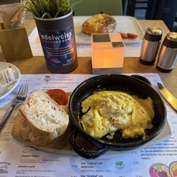 Edelweiss Weiden - Eggs