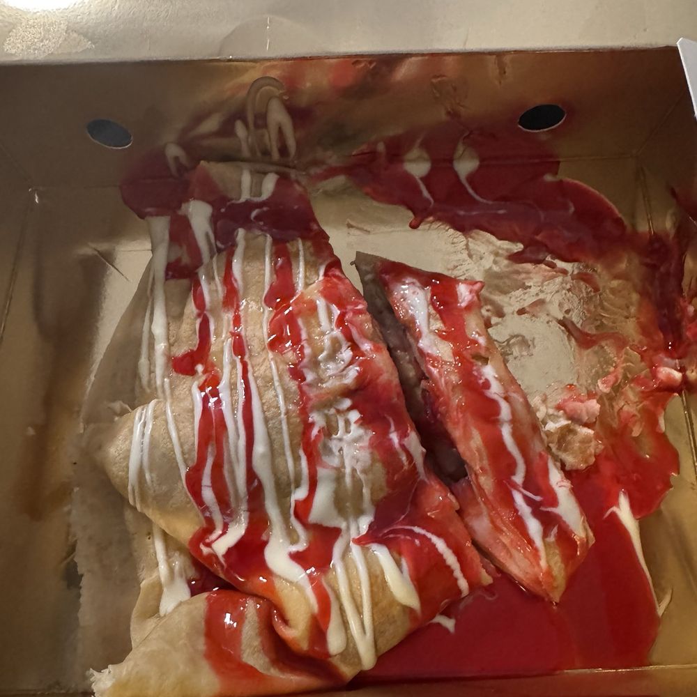 Chocolate House - Strawberry cheesecake crepe - Creperies Near Me - Bethpage, New York