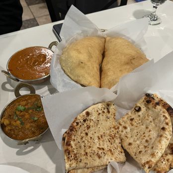 New Kathmandu Kitchen - Cholla Bhature, Garlic Naan and Chicken Tikka Masala. - Himalayan/Nepalese Near Me - Sacramento, California New Kathmandu Kitchen - Cholla Bhature, Garlic Naan and Chicken Tikka Masala. - Himalayan/Nepalese Near Me - Sacramento, California