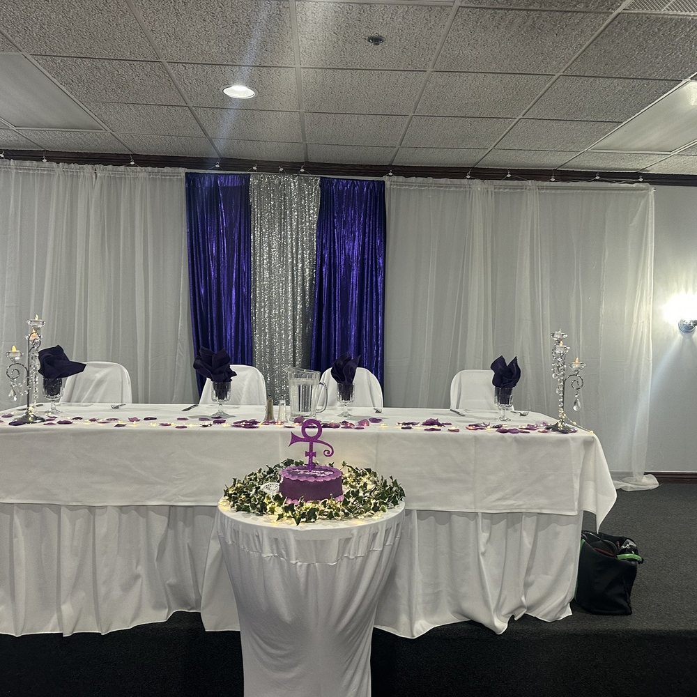 Joy Manor - Head table - Venues & Event Spaces Near Me - Westland, Michigan Joy Manor - Head table - Venues & Event Spaces Near Me - Westland, Michigan