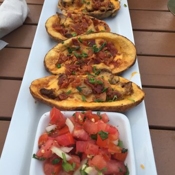 Rincon Brewery - Tri tip potato skins - Breweries Near Me - Carpinteria, California